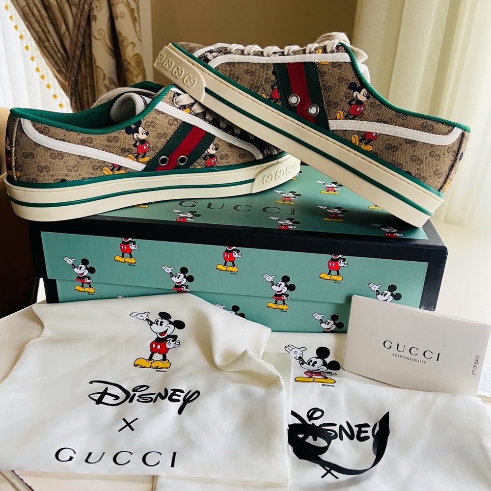 GUCCI Disney Mickey Mouse Tennis 1977 GG Canvas Sneakers Shoes SIZE 38